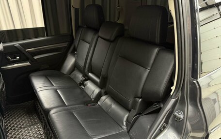 Mitsubishi Pajero IV, 2014 год, 2 449 000 рублей, 8 фотография