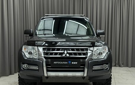 Mitsubishi Pajero IV, 2014 год, 2 449 000 рублей, 2 фотография
