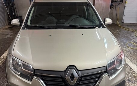 Renault Logan II, 2020 год, 1 500 000 рублей, 1 фотография
