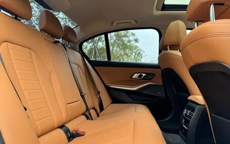 BMW 3 серия, 2022 год, 3 850 000 рублей, 17 фотография