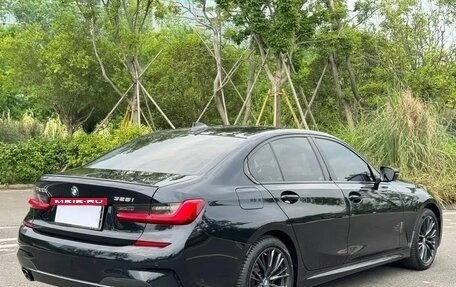 BMW 3 серия, 2022 год, 3 850 000 рублей, 4 фотография