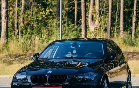 BMW 3 серия, 2005 год, 1 380 000 рублей, 15 фотография