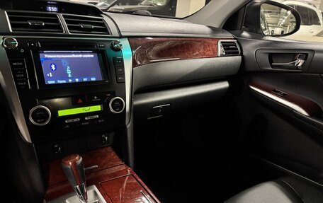 Toyota Camry, 2013 год, 1 690 000 рублей, 33 фотография