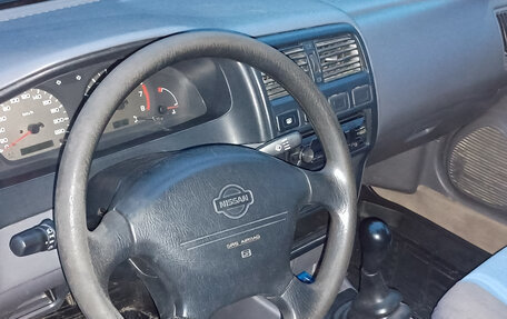Nissan Almera, 1998 год, 260 000 рублей, 14 фотография