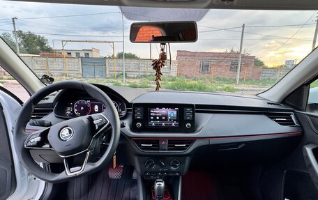 Skoda Rapid II, 2021 год, 1 795 000 рублей, 9 фотография