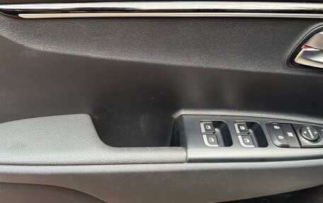 KIA Rio IV, 2018 год, 1 350 000 рублей, 7 фотография