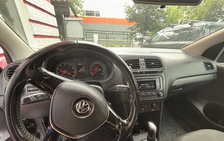 Volkswagen Polo VI (EU Market), 2015 год, 1 300 000 рублей, 5 фотография