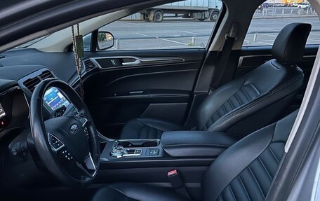Ford Fusion (North America) II, 2019 год, 1 600 000 рублей, 14 фотография