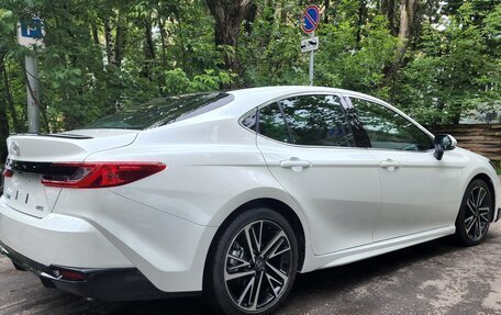 Toyota Camry, 2024 год, 3 750 000 рублей, 6 фотография