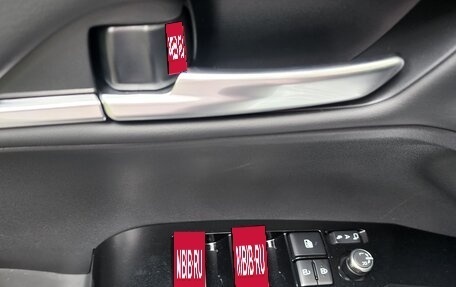 Toyota Camry, 2024 год, 3 750 000 рублей, 9 фотография