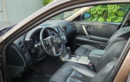 Infiniti FX I, 2007 год, 750 000 рублей, 16 фотография