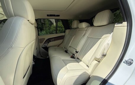 Land Rover Range Rover IV рестайлинг, 2025 год, 17 300 000 рублей, 17 фотография