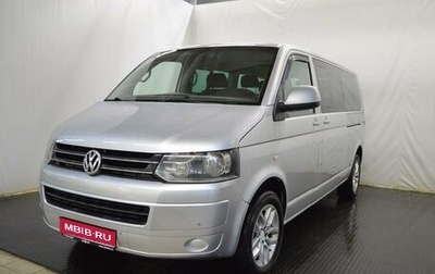 Volkswagen Multivan T5, 2010 год, 1 945 000 рублей, 1 фотография
