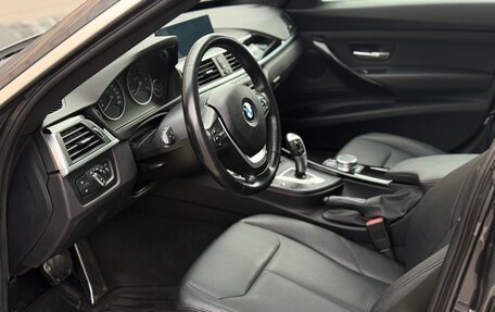 BMW 3 серия, 2019 год, 2 650 000 рублей, 11 фотография