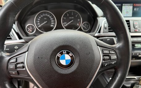 BMW 3 серия, 2019 год, 2 650 000 рублей, 14 фотография