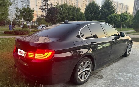 BMW 5 серия, 2013 год, 800 000 рублей, 3 фотография
