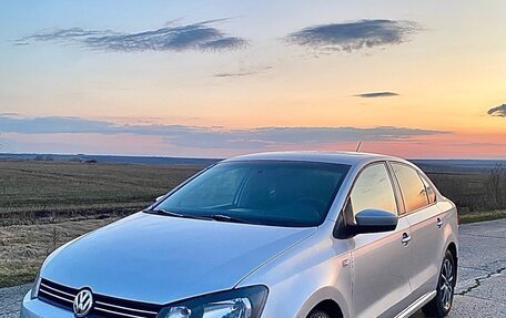 Volkswagen Polo VI (EU Market), 2011 год, 399 000 рублей, 3 фотография