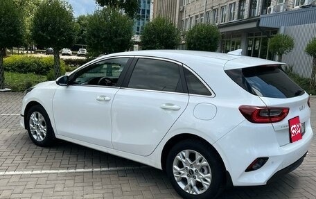 KIA cee'd III, 2022 год, 2 350 000 рублей, 11 фотография