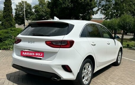 KIA cee'd III, 2022 год, 2 350 000 рублей, 9 фотография