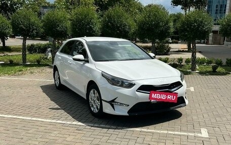KIA cee'd III, 2022 год, 2 350 000 рублей, 5 фотография