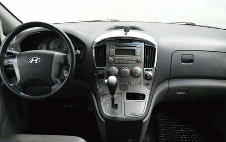 Hyundai Grand Starex Grand Starex I рестайлинг 2, 2008 год, 965 000 рублей, 13 фотография