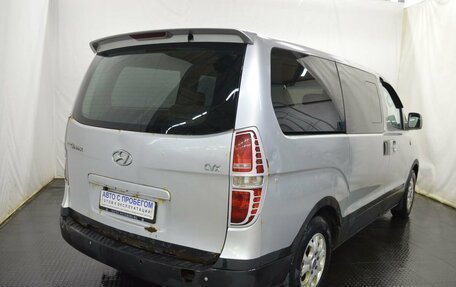 Hyundai Grand Starex Grand Starex I рестайлинг 2, 2008 год, 965 000 рублей, 4 фотография