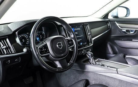Volvo V90 Cross Country I рестайлинг, 2018 год, 2 850 000 рублей, 14 фотография