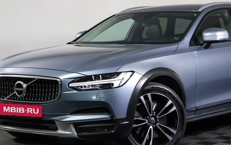 Volvo V90 Cross Country I рестайлинг, 2018 год, 2 850 000 рублей, 21 фотография