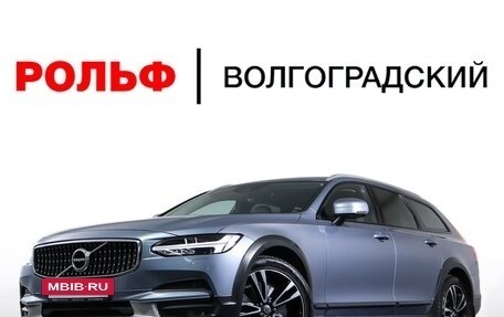 Volvo V90 Cross Country I рестайлинг, 2018 год, 2 850 000 рублей, 26 фотография