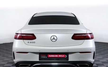 Mercedes-Benz E-Класс, 2017 год, 4 300 000 рублей, 6 фотография