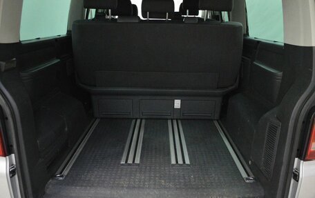 Volkswagen Multivan T5, 2010 год, 1 945 000 рублей, 14 фотография