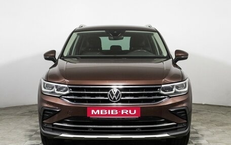 Volkswagen Tiguan II, 2021 год, 2 989 898 рублей, 2 фотография
