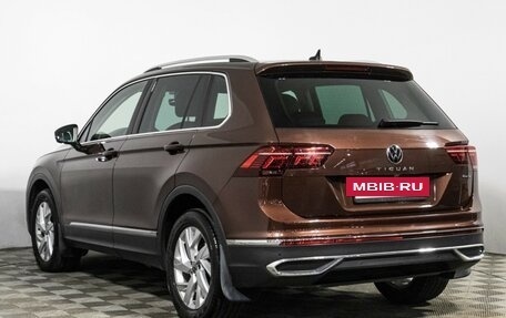 Volkswagen Tiguan II, 2021 год, 2 989 898 рублей, 7 фотография