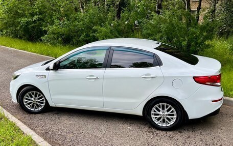 KIA Rio III рестайлинг, 2016 год, 857 000 рублей, 5 фотография