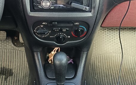 Peugeot 206, 2003 год, 310 000 рублей, 16 фотография