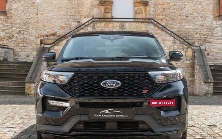 Ford Explorer VI, 2021 год, 3 600 000 рублей, 2 фотография