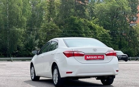 Toyota Corolla, 2015 год, 1 600 000 рублей, 5 фотография