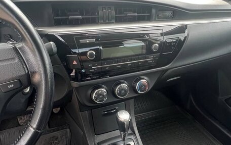 Toyota Corolla, 2015 год, 1 600 000 рублей, 18 фотография