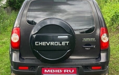 Chevrolet Niva I рестайлинг, 2015 год, 530 000 рублей, 4 фотография