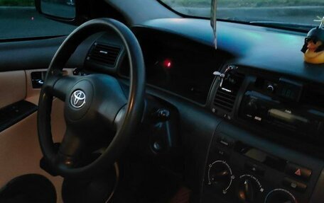 Toyota Corolla, 2006 год, 650 000 рублей, 4 фотография