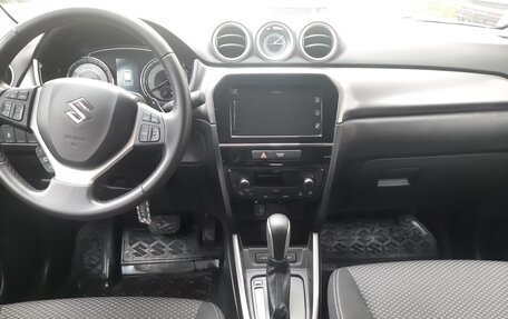 Suzuki Vitara II рестайлинг, 2019 год, 2 300 000 рублей, 5 фотография