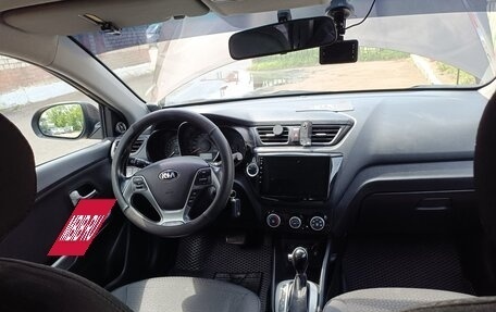 KIA Rio III рестайлинг, 2017 год, 980 000 рублей, 4 фотография
