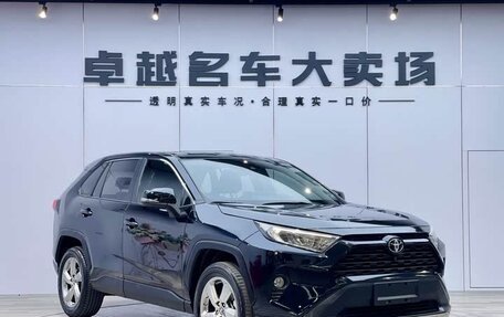 Toyota RAV4, 2022 год, 4 фотография