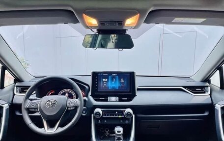 Toyota RAV4, 2022 год, 6 фотография