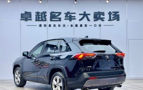 Toyota RAV4, 2022 год, 2 фотография