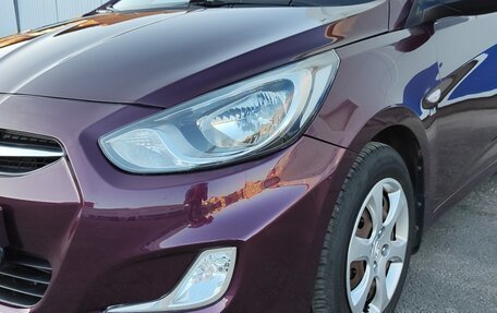 Hyundai Solaris II рестайлинг, 2011 год, 700 000 рублей, 6 фотография