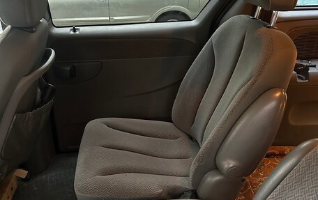 Chrysler Voyager IV, 2007 год, 750 000 рублей, 15 фотография