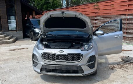 KIA Sportage IV рестайлинг, 2019 год, 2 560 000 рублей, 4 фотография