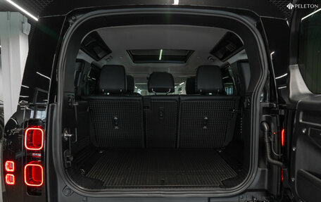 Land Rover Defender II, 2023 год, 9 300 000 рублей, 24 фотография