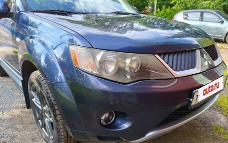 Mitsubishi Outlander III рестайлинг 3, 2008 год, 1 100 000 рублей, 5 фотография